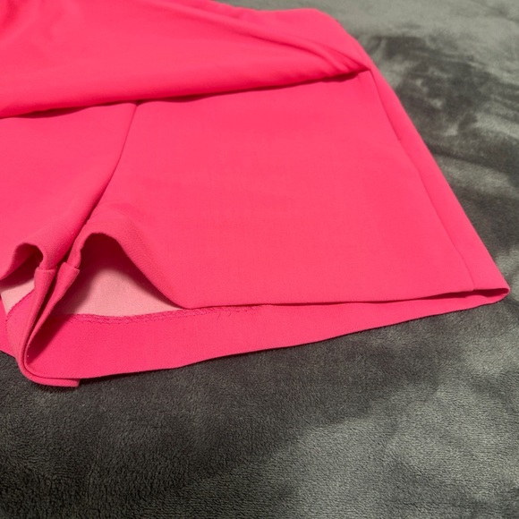 Zara Pink High Waisted Asymmetrical Mini Skort Size Medium Womens - Picture 5 of 9